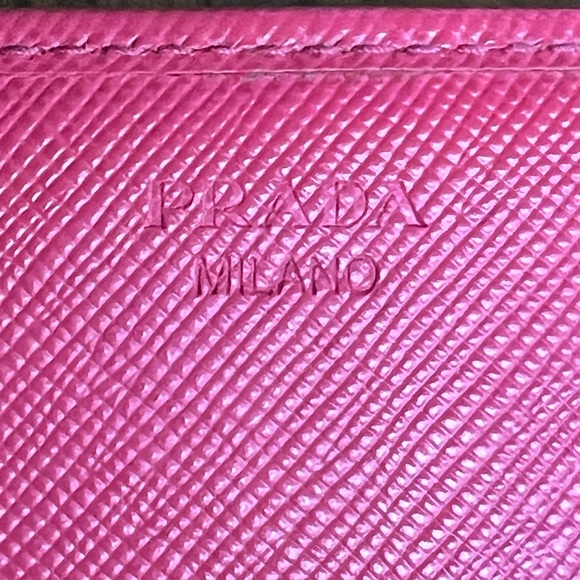 *EUC* AUTHENTIC Prada Raspberry Saffiano Leather Continental Long Wallet - Picture 4 of 11